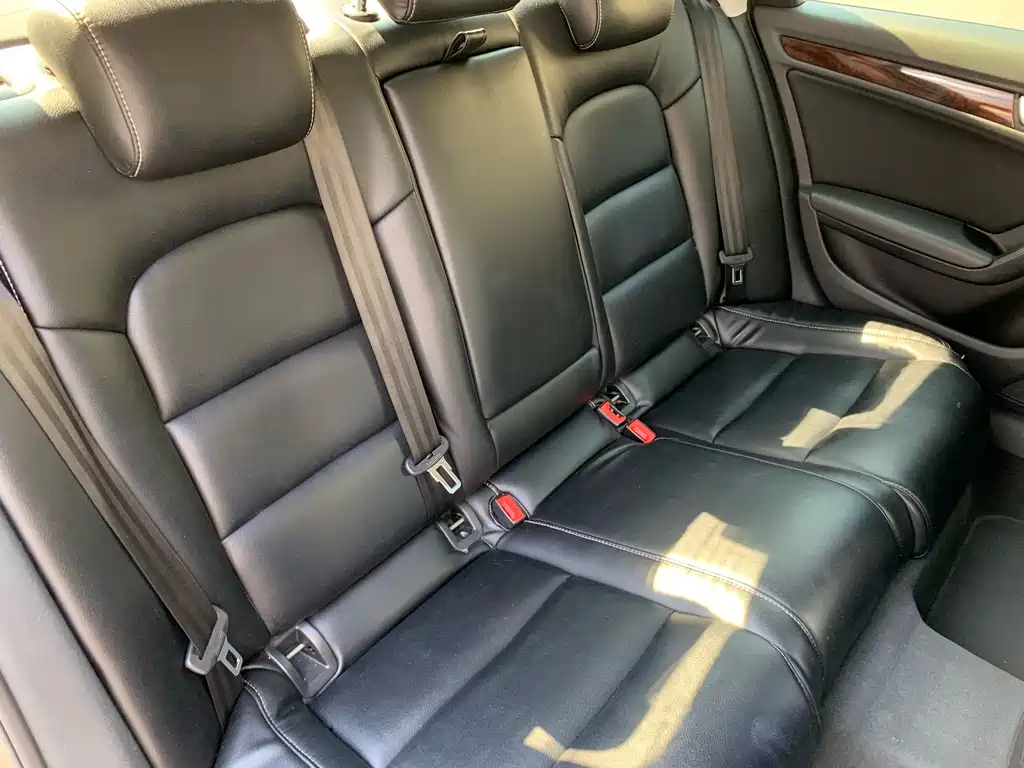 Audi A4L — миниатюра 28