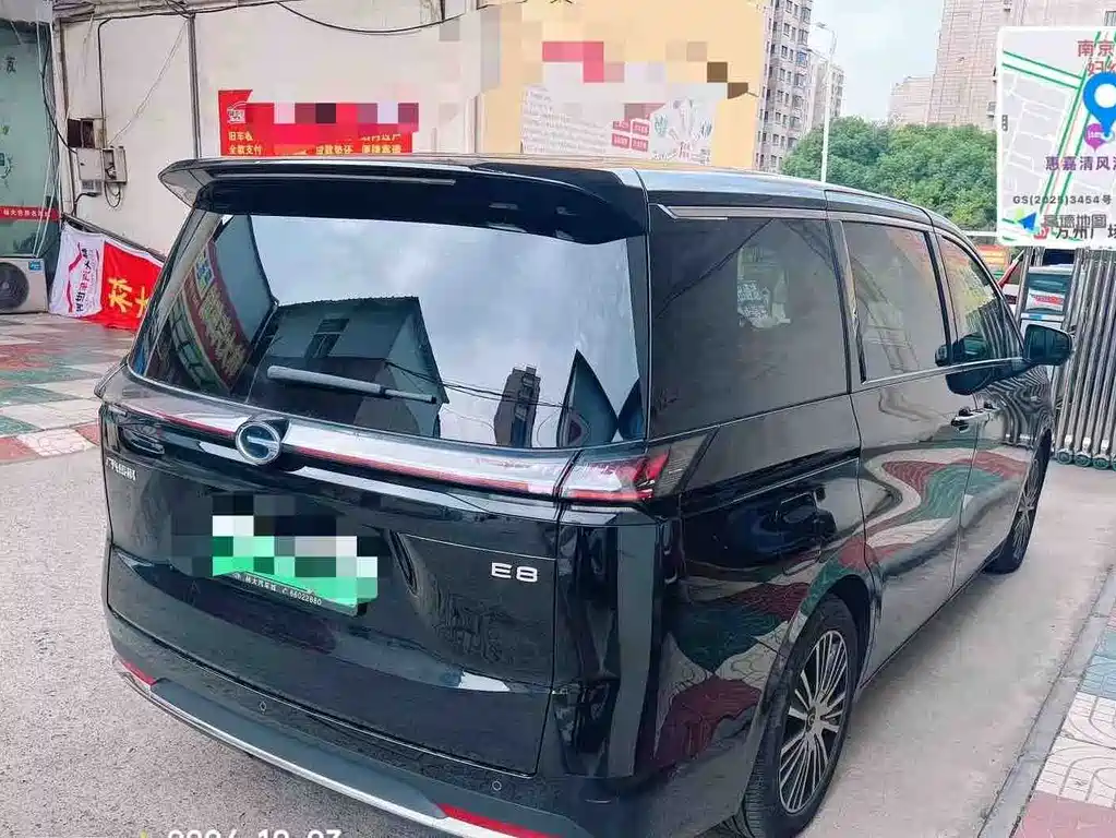 GAC Motor Trumpchi E8 PHEV — миниатюра 2
