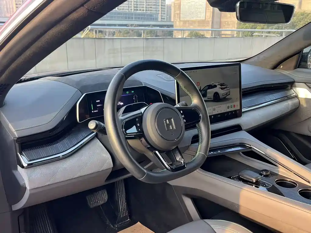 ZEEKR EXTREME KRYPTON 001