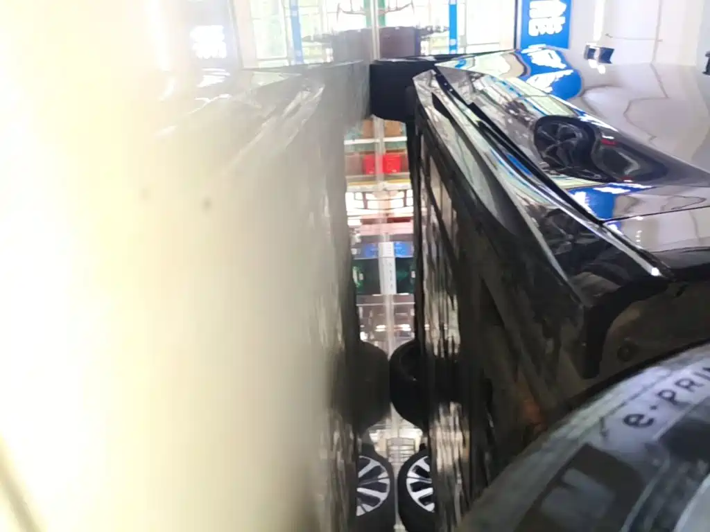NIO ET5T — миниатюра 21