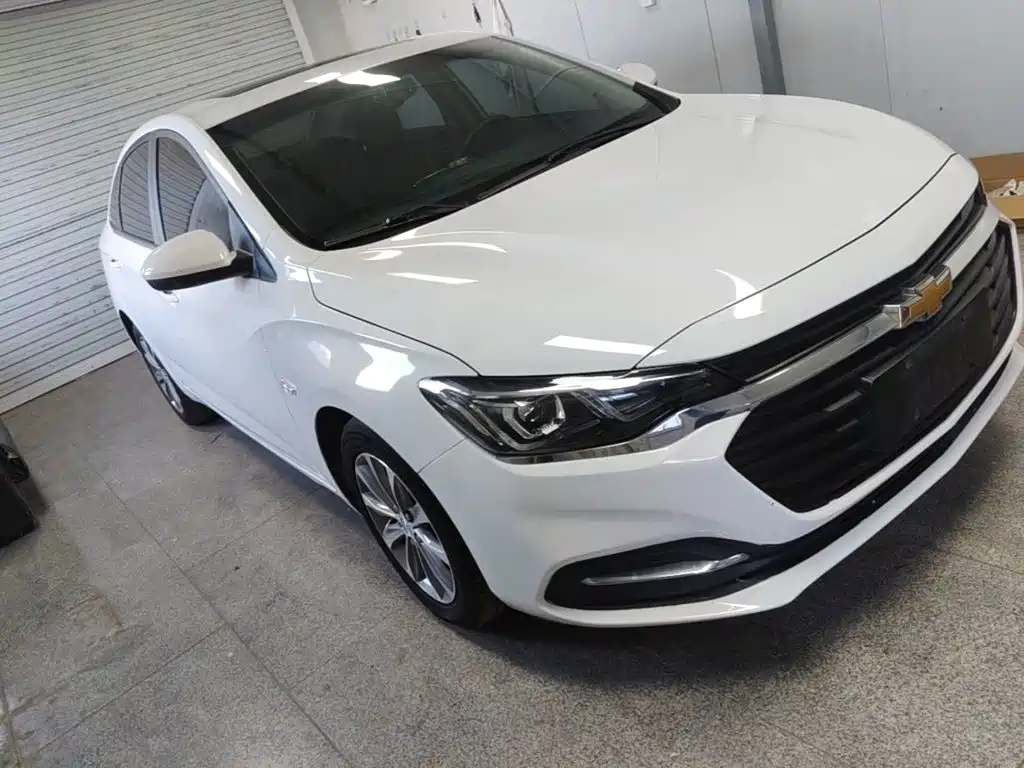 Chevrolet Monza — миниатюра 4