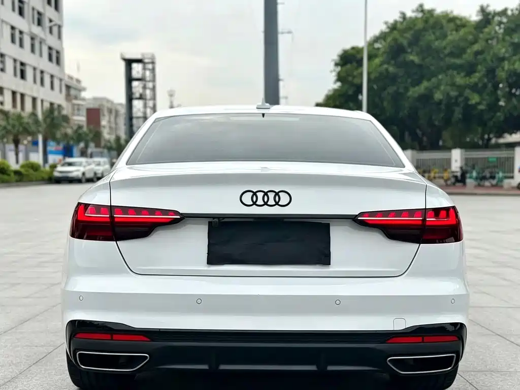 Audi A4L — миниатюра 5