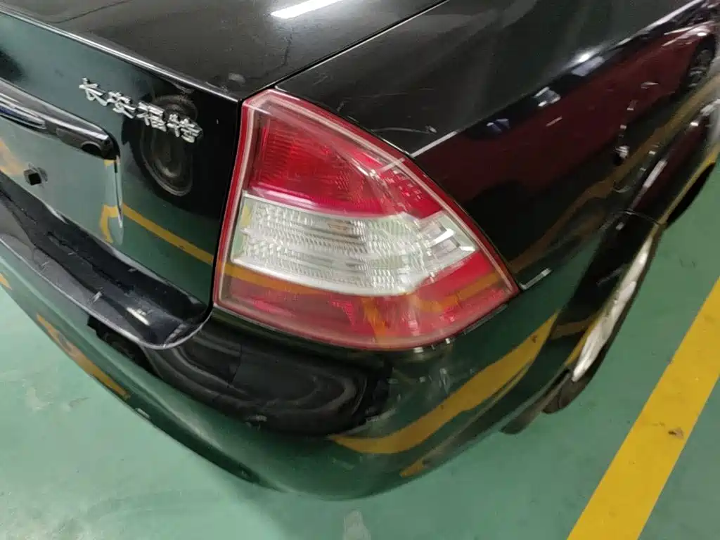 Ford Focus — миниатюра 8