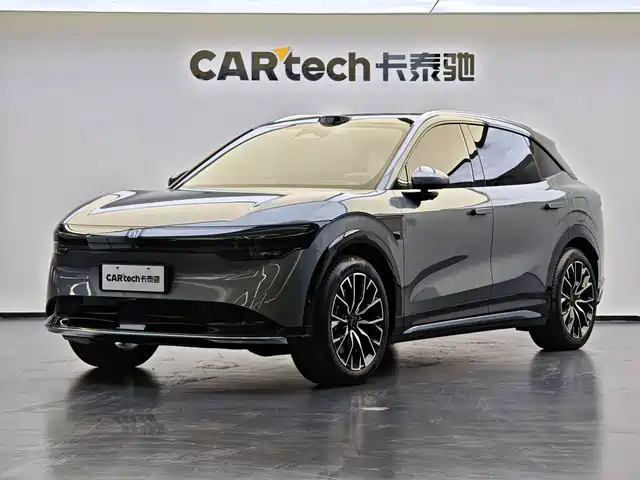 2025 Zeekr 7X