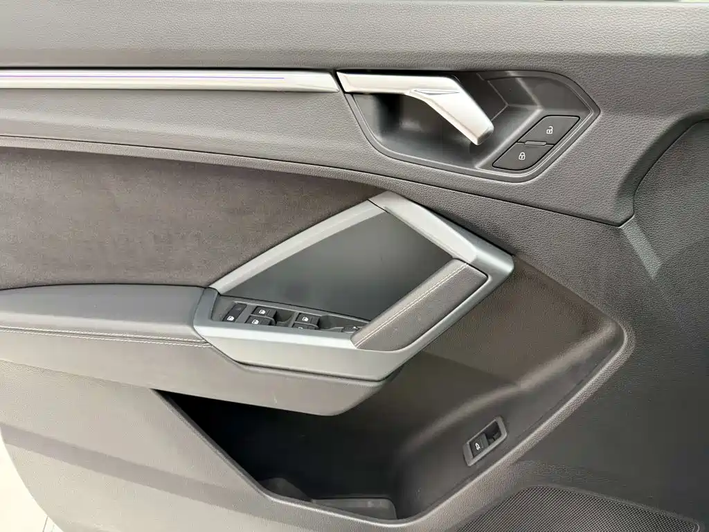 Audi Q3 — миниатюра 16