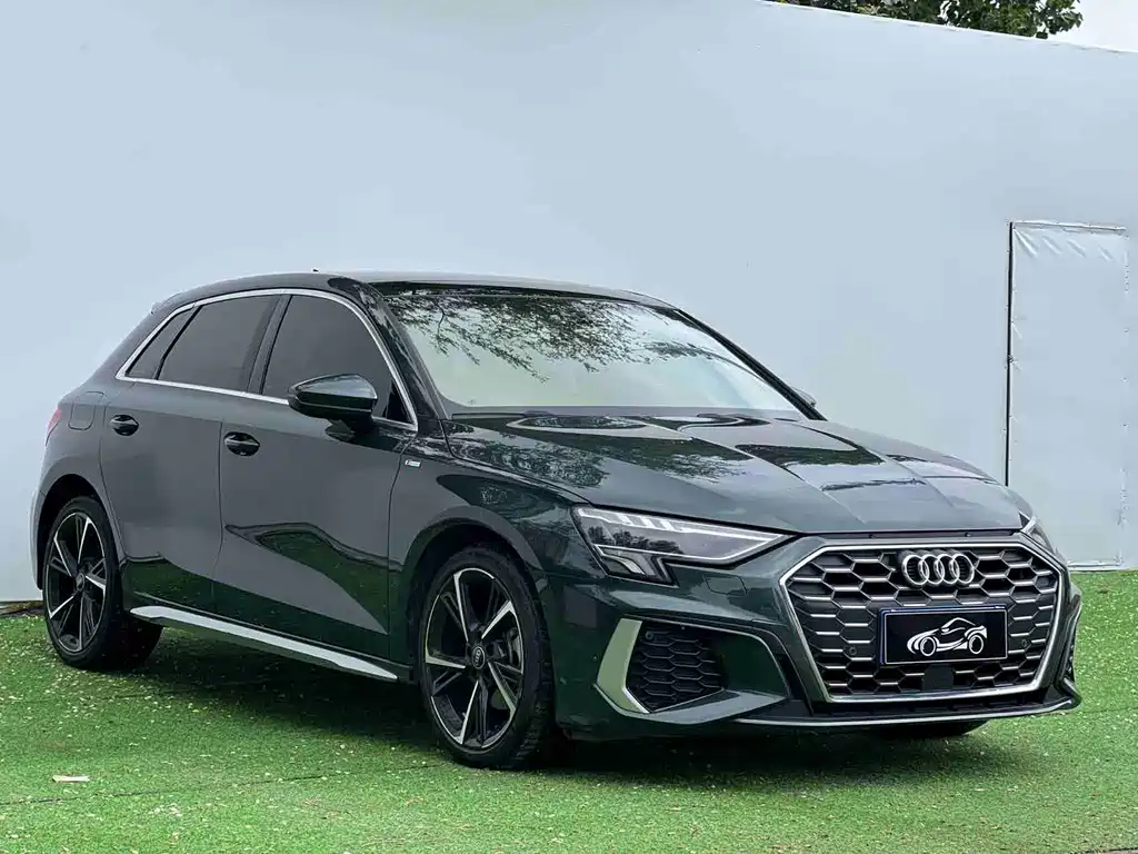 Audi A3 2022 Sportback 35 TFSI Fashion Sport