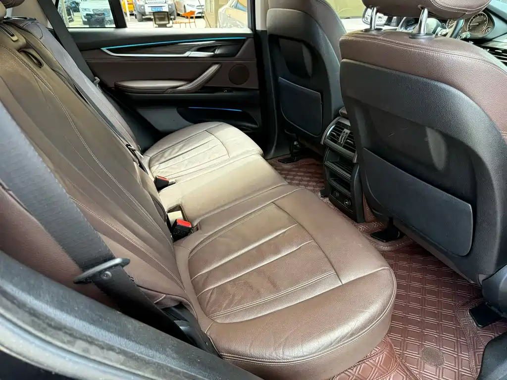 BMW X5 (Import) — миниатюра 5