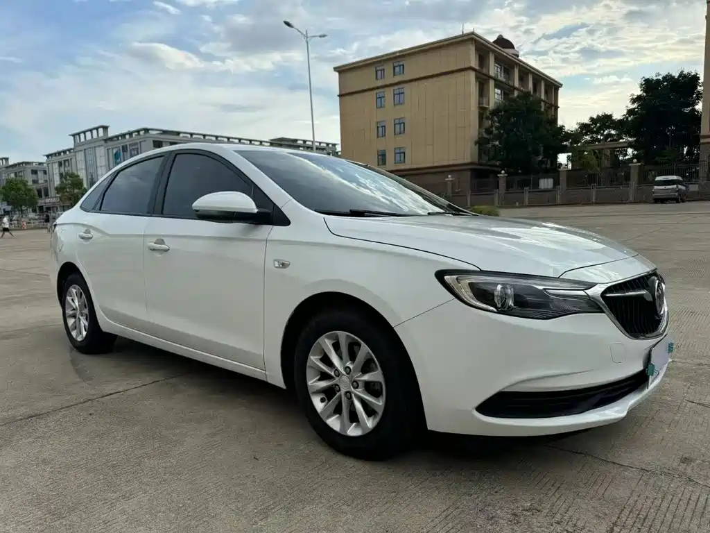 Buick Excelle — миниатюра 3