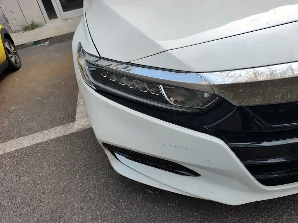Honda Accord — миниатюра 7