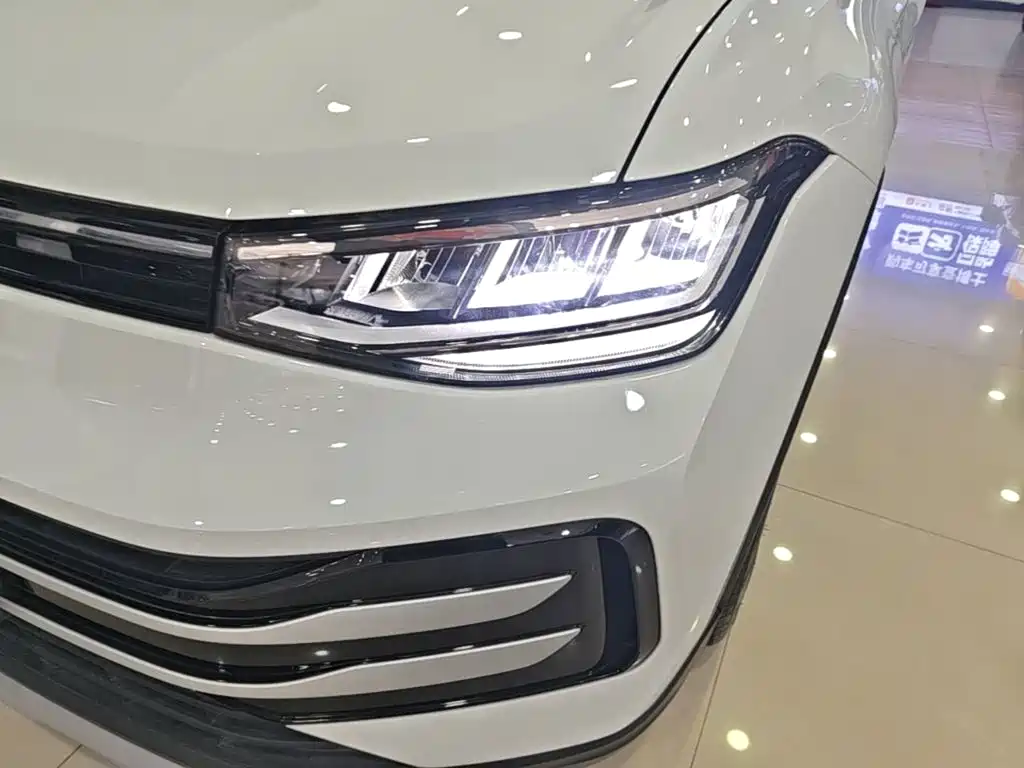 Volkswagen Tharu — миниатюра 24