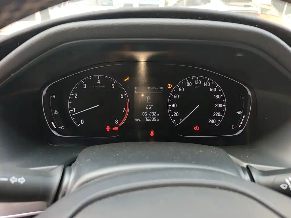 Honda Accord — миниатюра 12