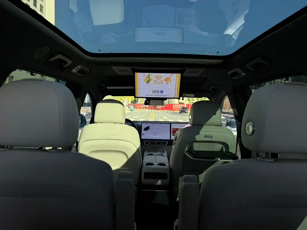 Li Auto Li L9 — миниатюра 10