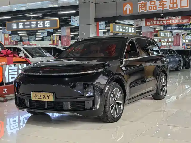 Li Auto IDEAL L8 2024