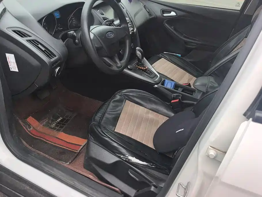 Ford Focus — миниатюра 9