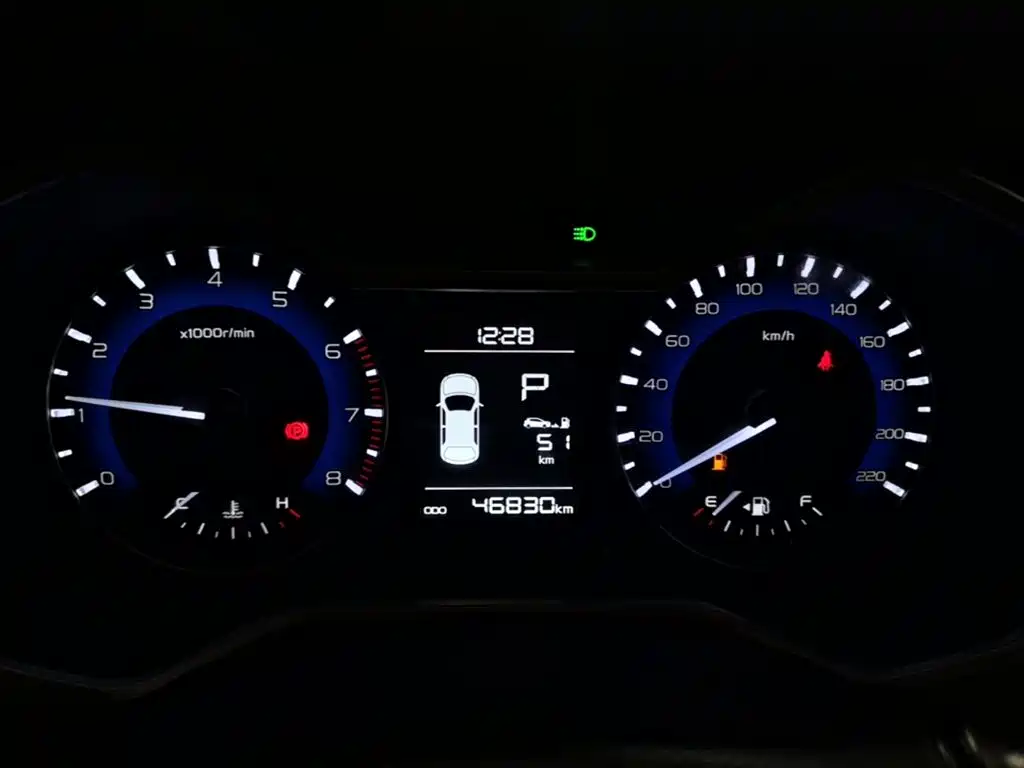 Geely Vision X3 — миниатюра 12
