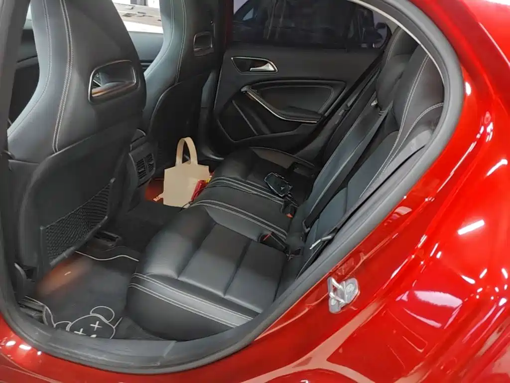 Mercedes-Benz GLA — миниатюра 17