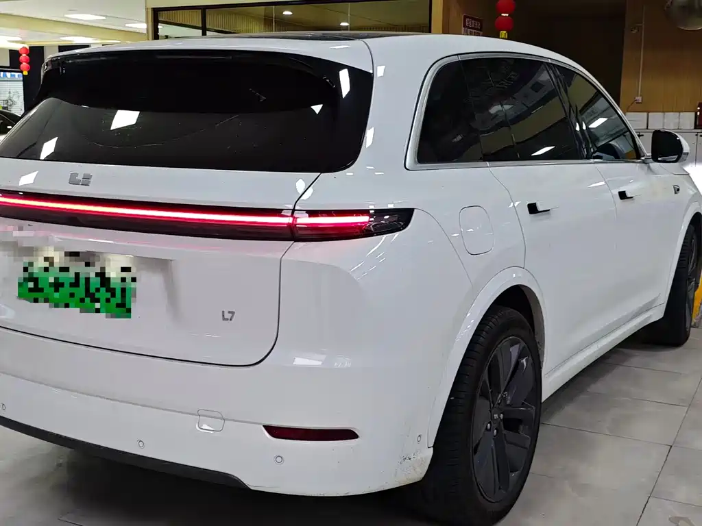 Li Auto IDEAL L7