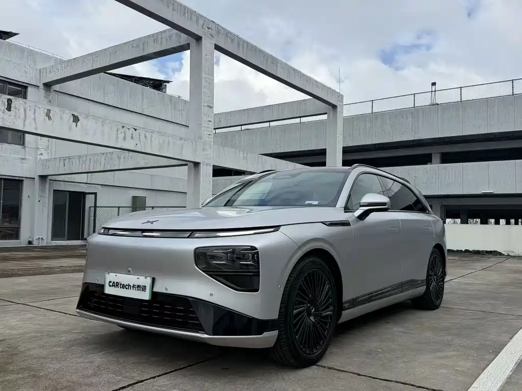XPeng G9