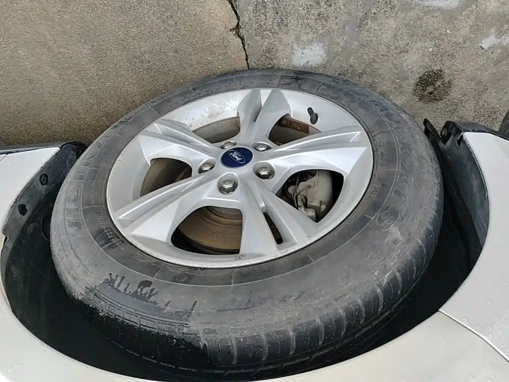 Ford Focus — миниатюра 23