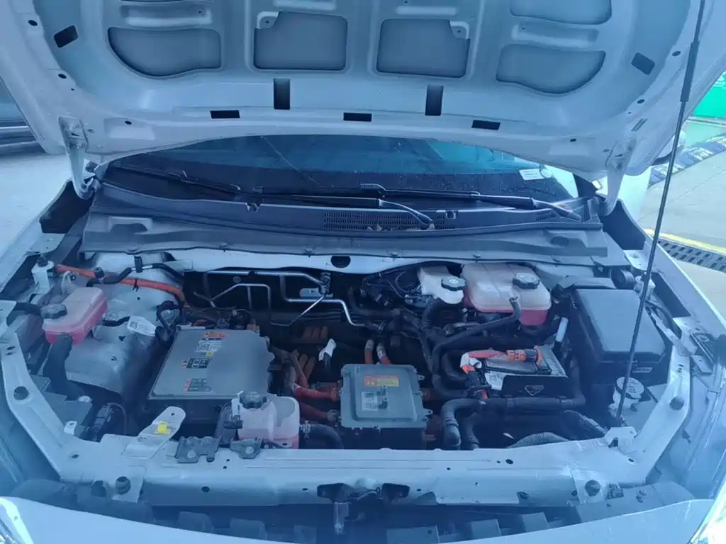 Chevrolet Menlo — миниатюра 20