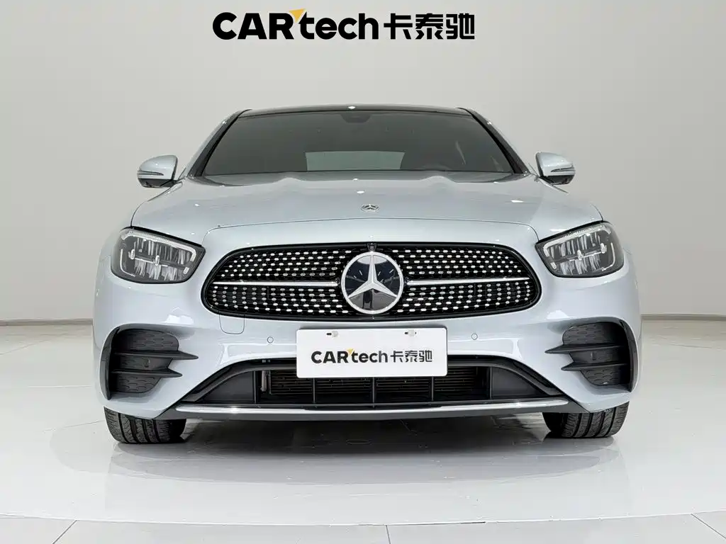 Mercedes-Benz E-Class — миниатюра 3