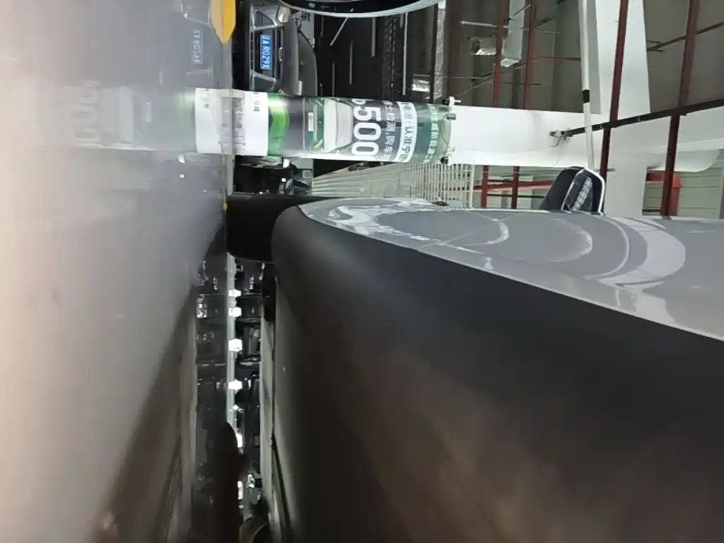 Tesla Model Y — миниатюра 22
