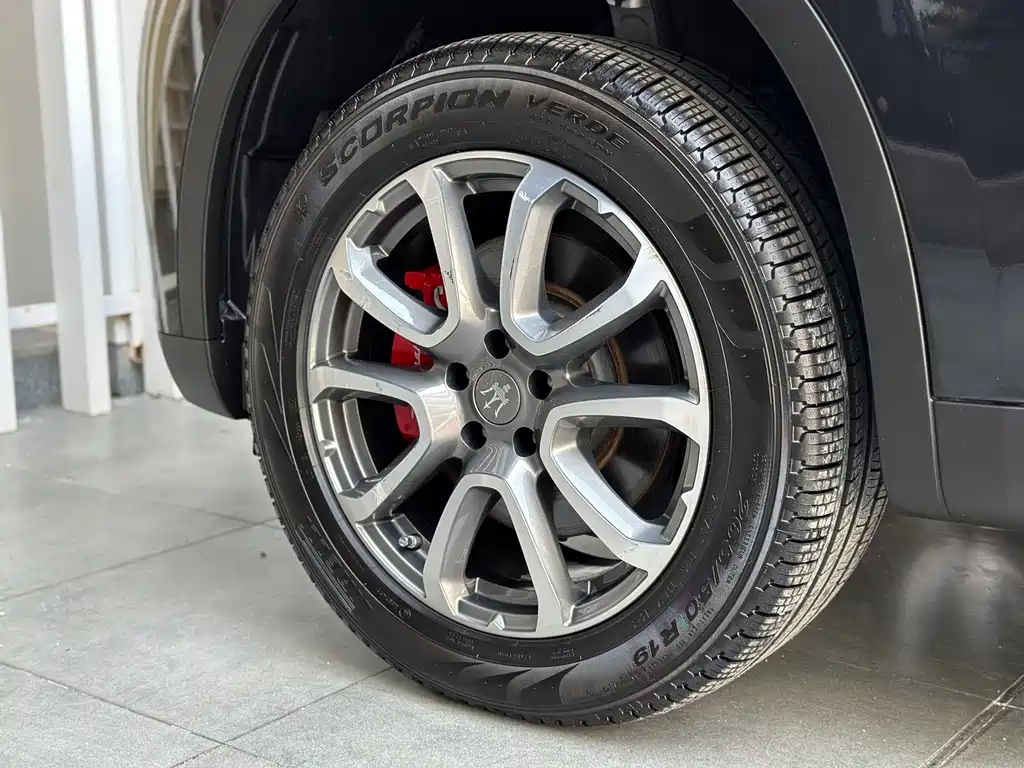 Maserati Levante — миниатюра 23