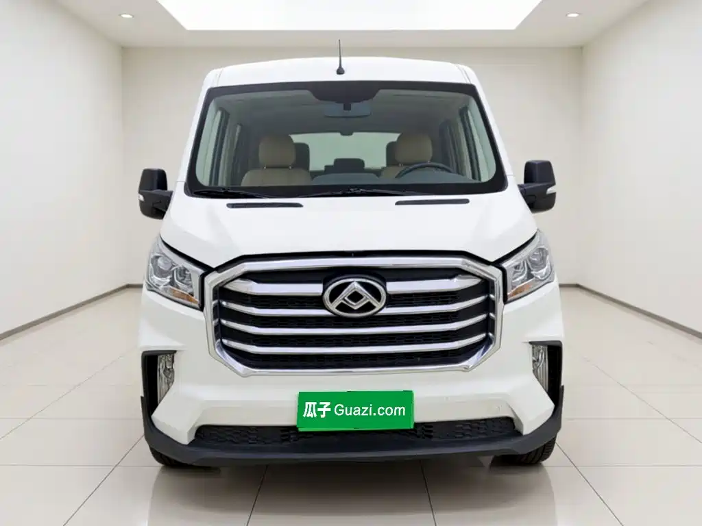 MAXUS V90 — миниатюра 24