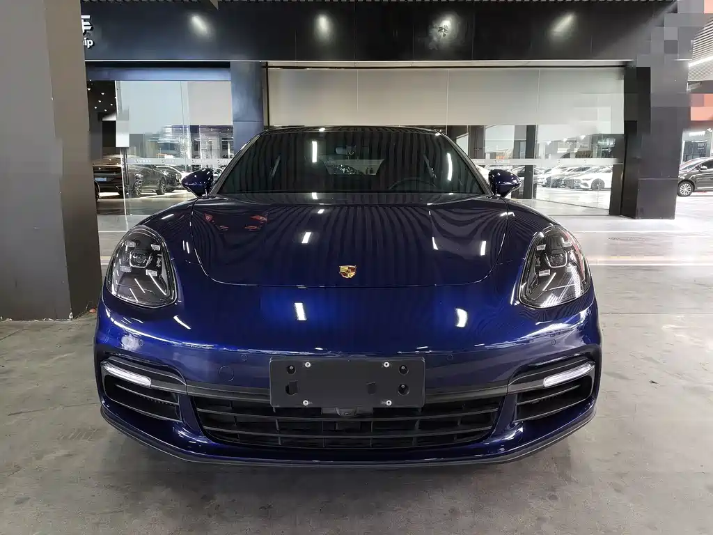 Porsche Panamera — миниатюра 2