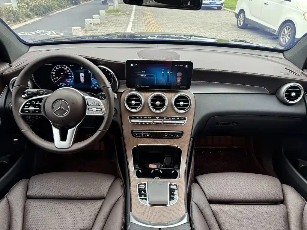 Mercedes-Benz GLC — миниатюра 5