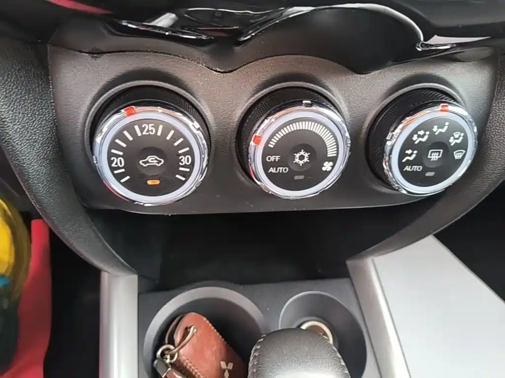 Mitsubishi ASX — миниатюра 13