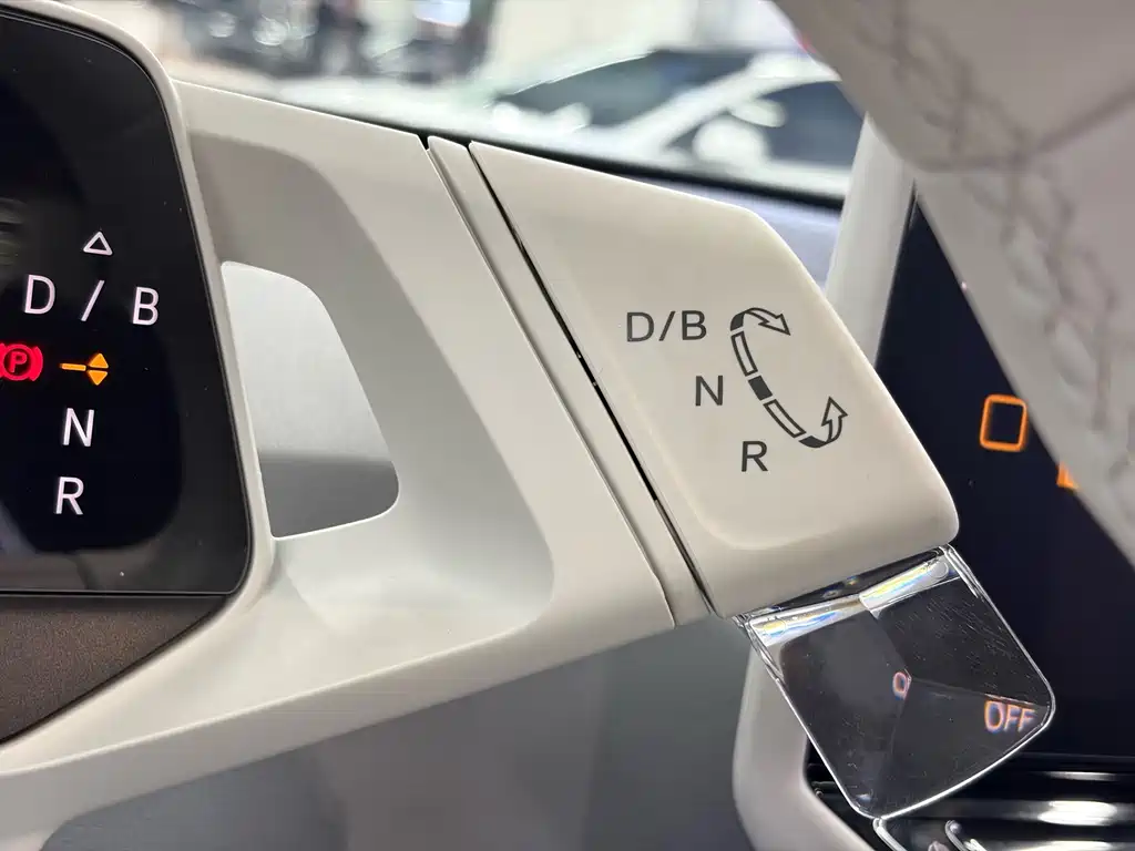 Volkswagen ID.3 — миниатюра 12
