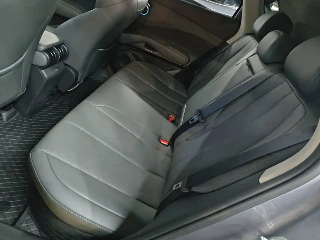 BYD Yuan Plus — миниатюра 17