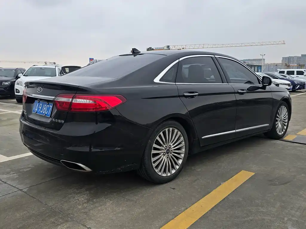 Ford Taurus — миниатюра 3