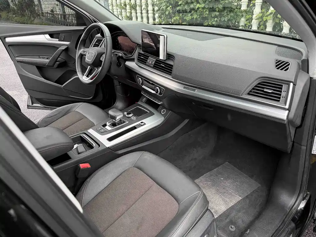 Audi Q5L — миниатюра 4