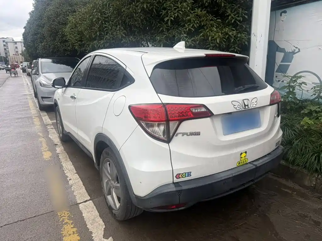 Honda Vezel — миниатюра 4