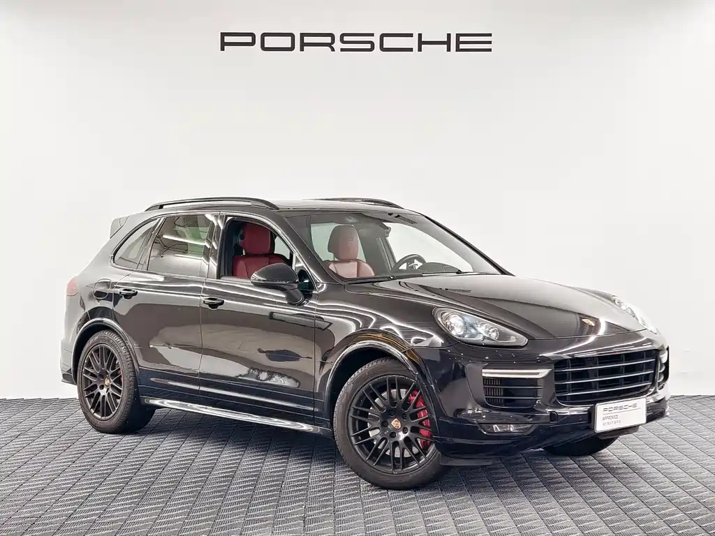 Porsche Cayenne — миниатюра 7