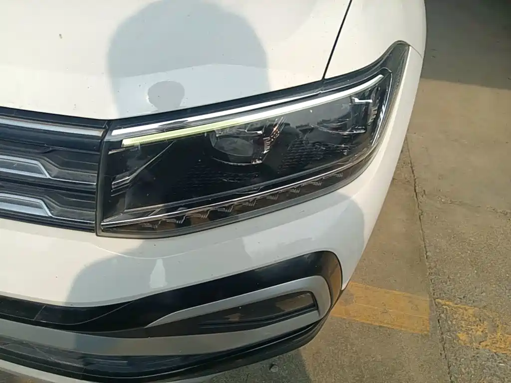 Volkswagen T-Cross — миниатюра 24