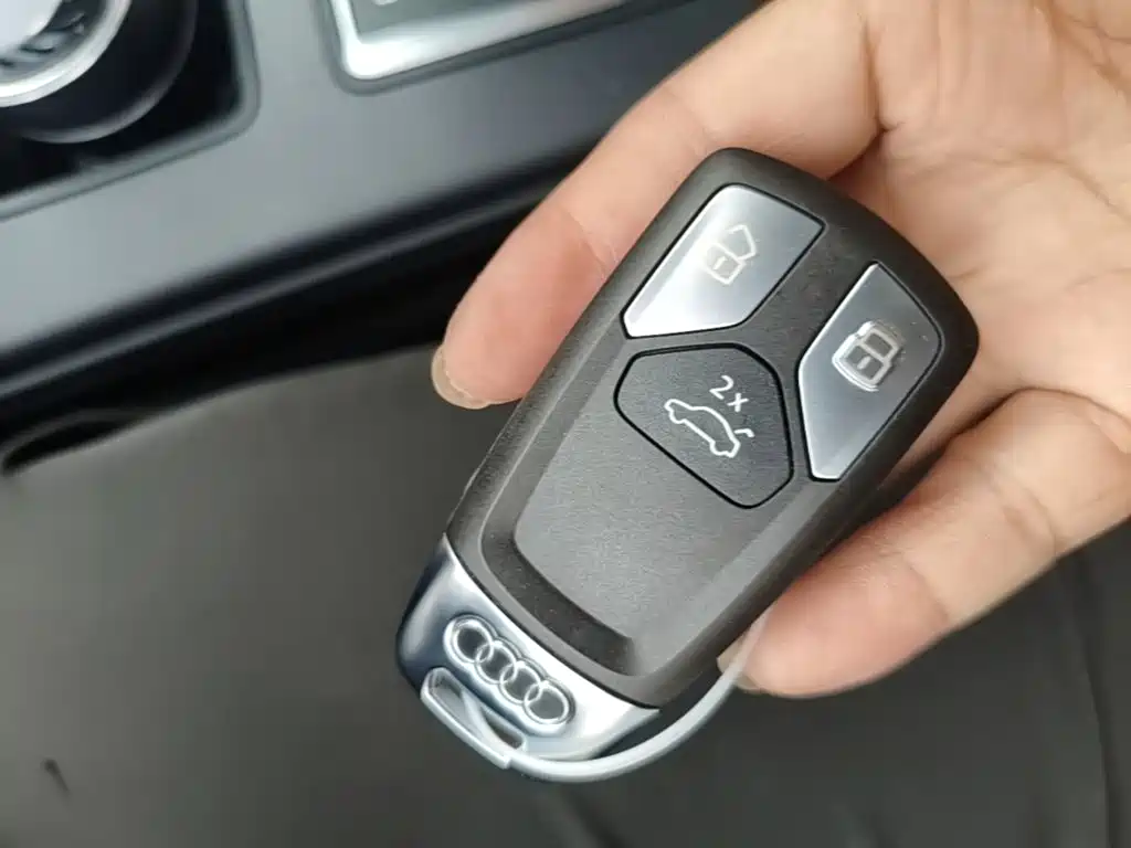 Audi A4L — миниатюра 9