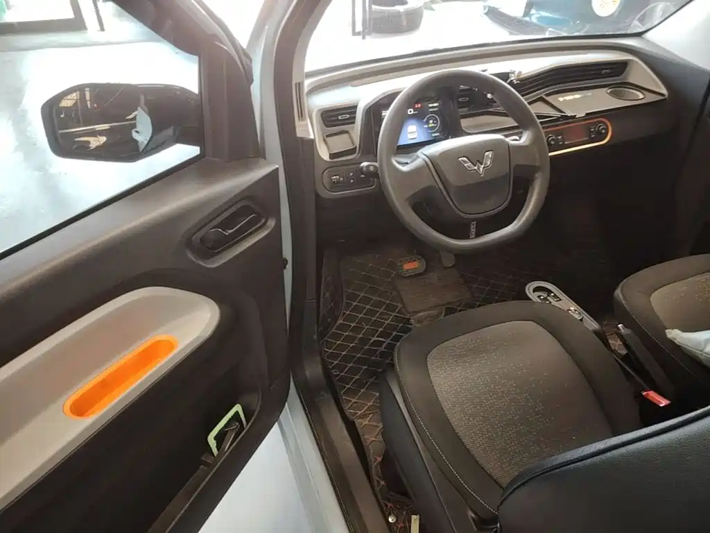 Wuling MINIEV — миниатюра 15