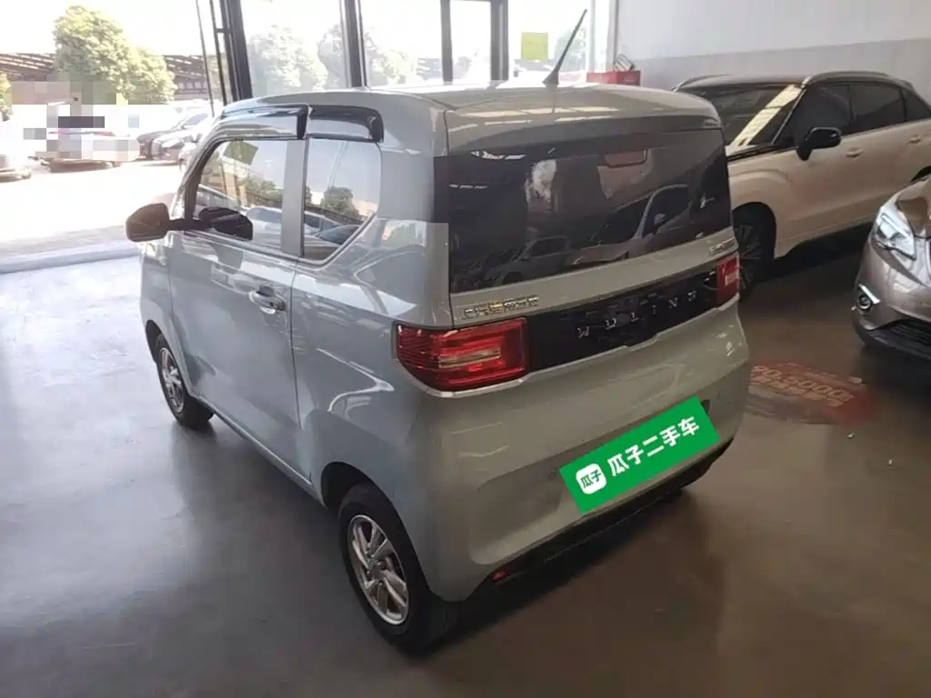 Wuling MINIEV — миниатюра 5