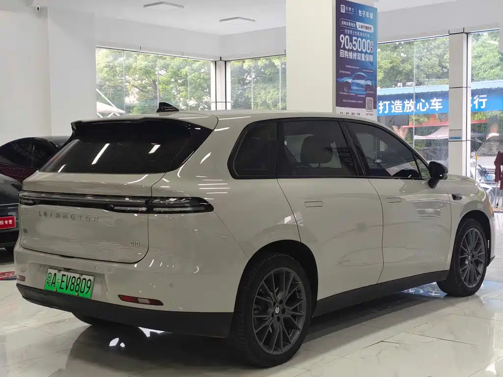 Leapmotor Leapmotor C10 — миниатюра 13