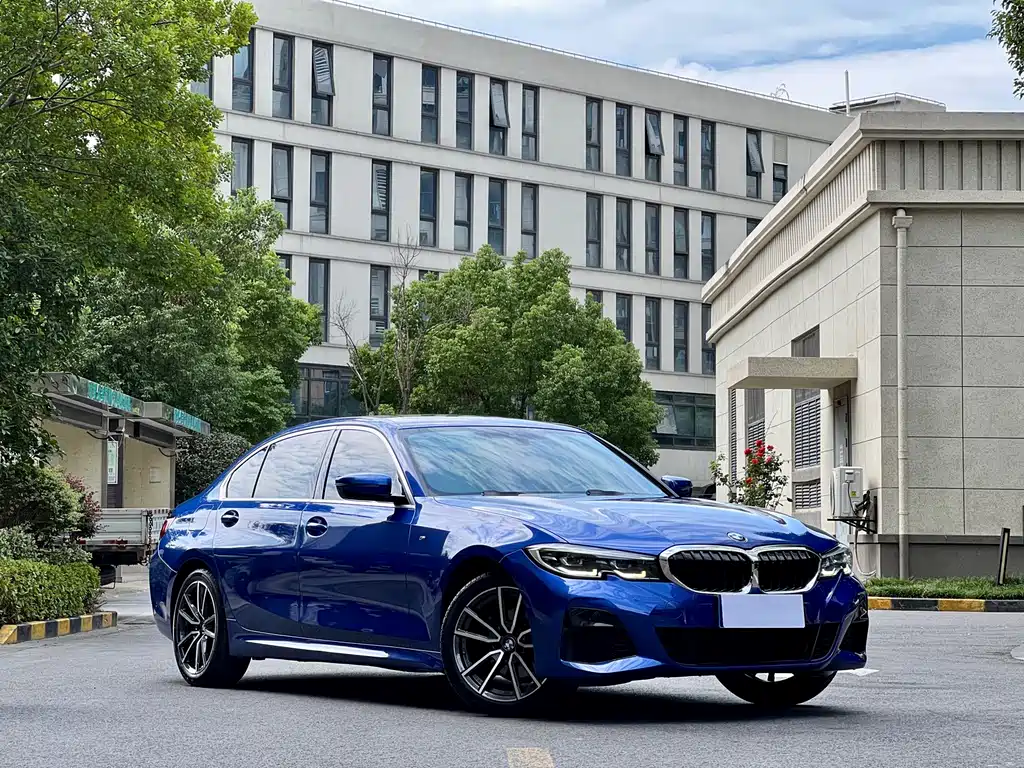 BMW 3 Series — миниатюра 3