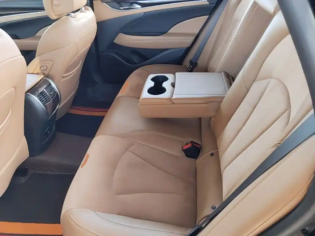 Buick LaCrosse — миниатюра 17
