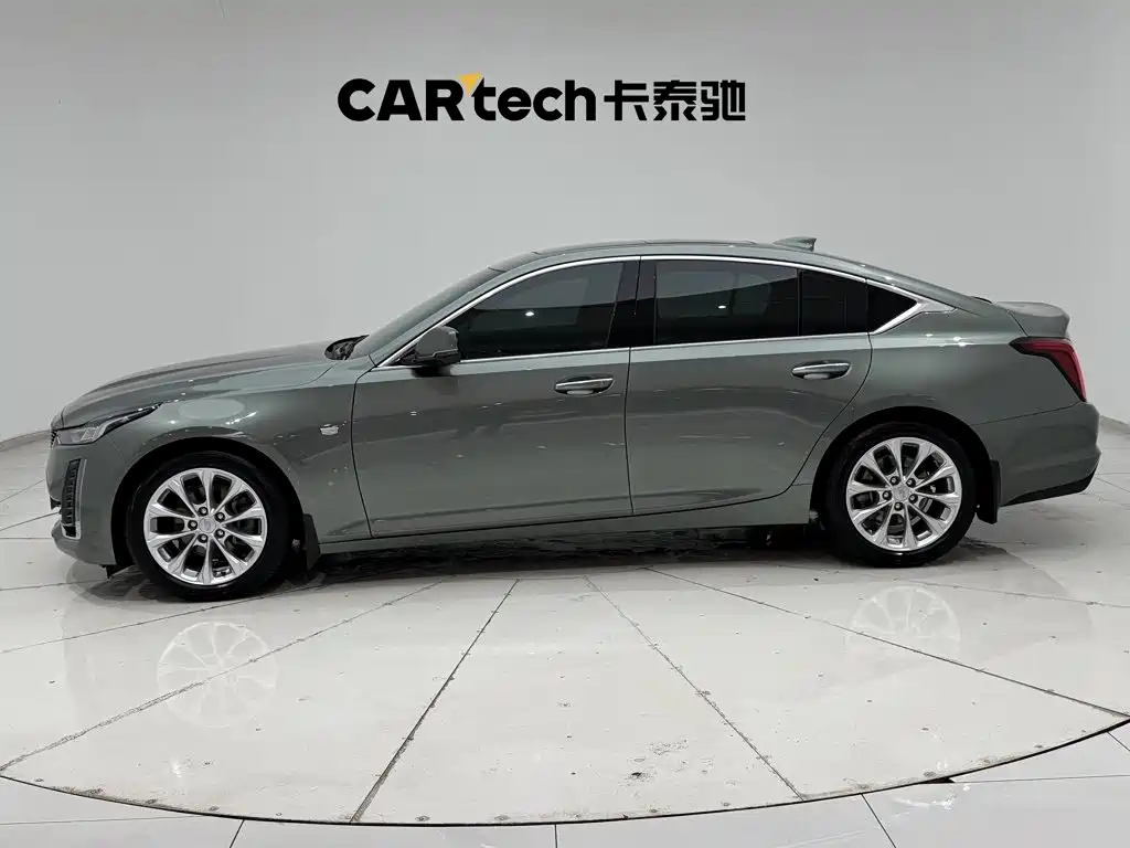 Cadillac CT5 — миниатюра 8