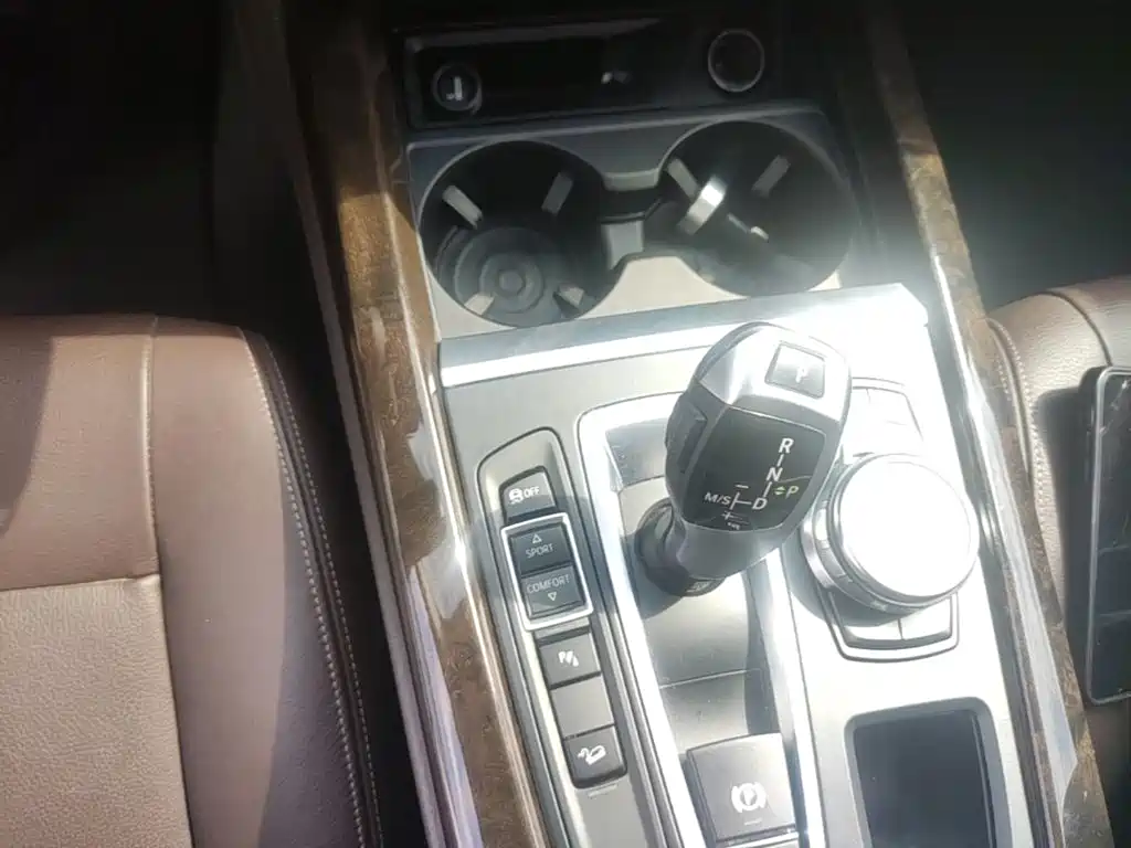 BMW X5 (Import) — миниатюра 14