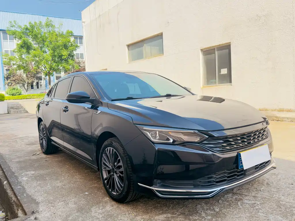 Dongfeng Aeolus Yixuan Max MAX 2022 1.5T