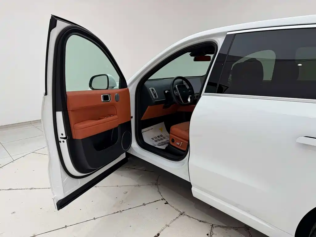 Li Auto Li L6 — миниатюра 22