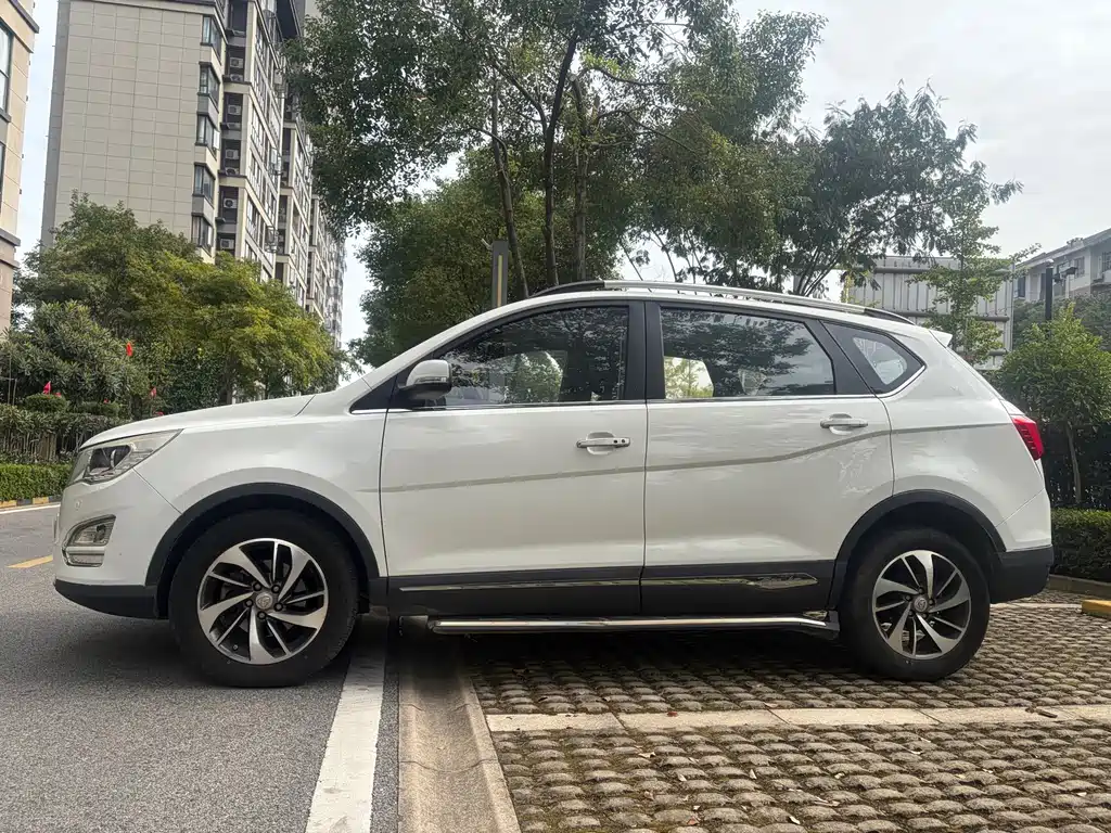 Baojun 560 — миниатюра 4
