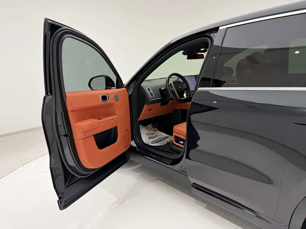 Li Auto Li L8 — миниатюра 22